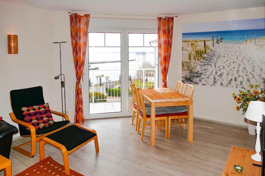 Ferienappartement Fraenzi Mit Herr Sassnitz Exteriér fotografie